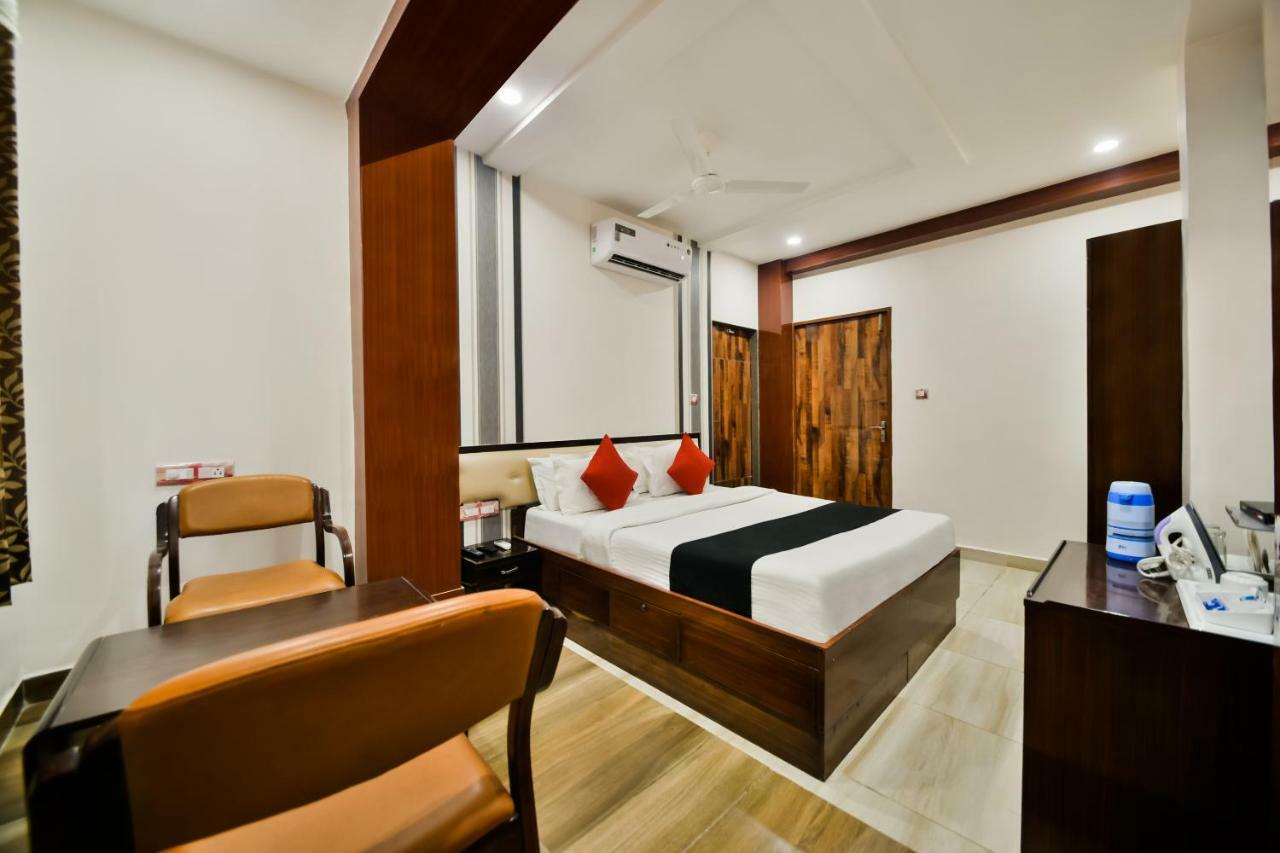 Capital O 39331 Hotel Retaj Bhīlwāra Екстериор снимка