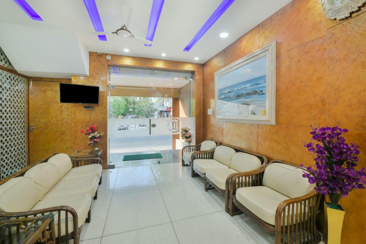 Capital O 39331 Hotel Retaj Bhīlwāra Екстериор снимка